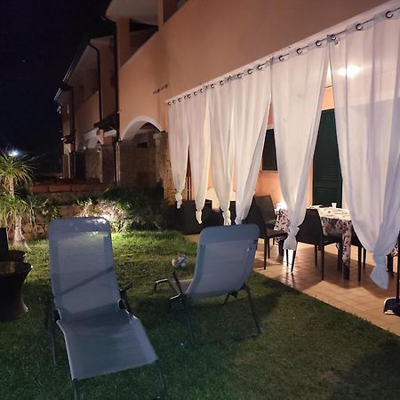 La Casa Sulle Dune Badesi Exterior foto