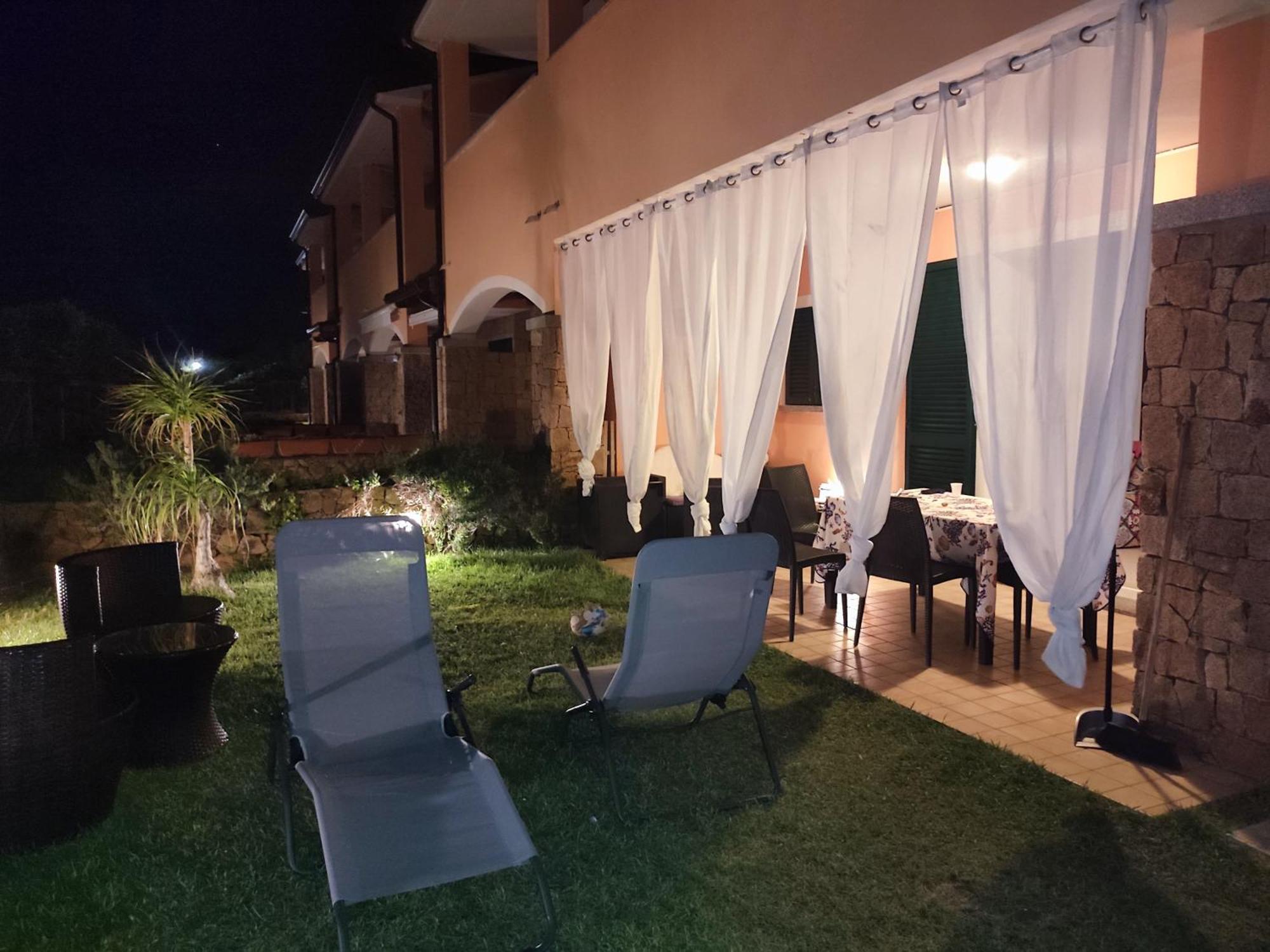 La Casa Sulle Dune Badesi Exterior foto